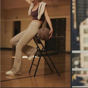 Good Karma Flare Leggings